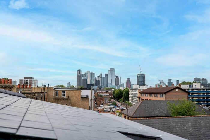 6 Bedroom Flat To Rent In Hoxton Street, Shoreditch, London, N1