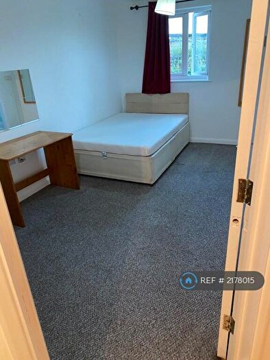 2 Bedroom Flat To Rent In Hardies Point, Colchester, CO2