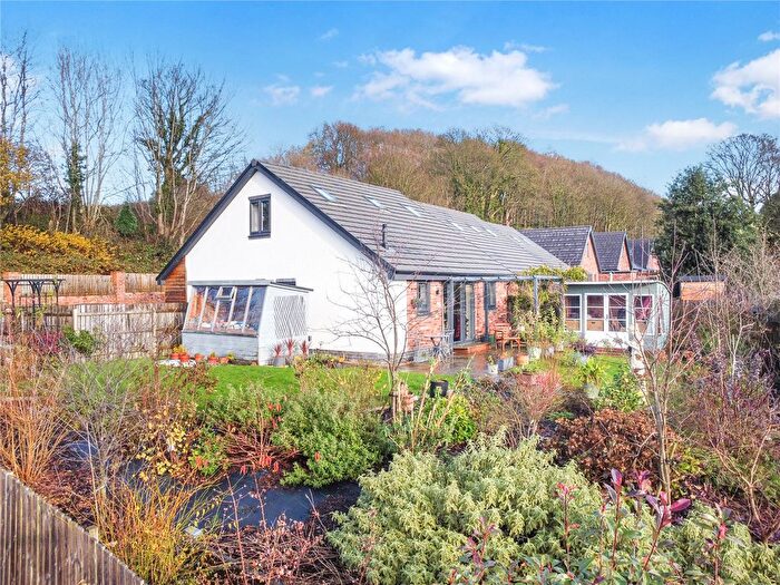 3 Bedroom Bungalow For Sale In Varley Rise, Oswestry, Shropshire, SY11