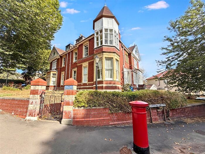 1 Bedroom Flat For Sale In Redland Road, Redland, Bristol, BS6