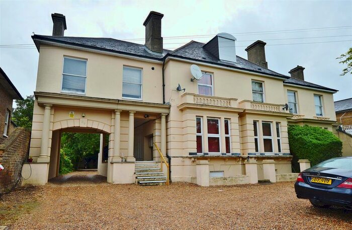 1 Bedroom Flat To Rent In Sussex Place, Slough, SL1