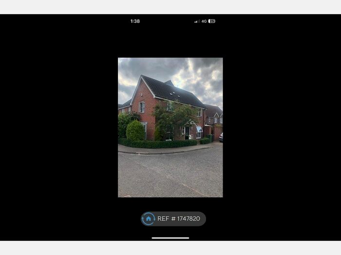 3 Bedroom Semi-Detached House To Rent In Petty Spurge Square, Wymondham, NR18