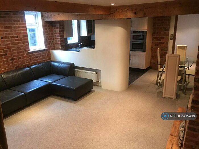 2 Bedroom Penthouse To Rent In Union Street, Preston, PR1