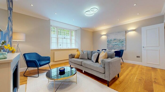 3 Bedroom Flat To Rent In Sydney Place, London, SW7