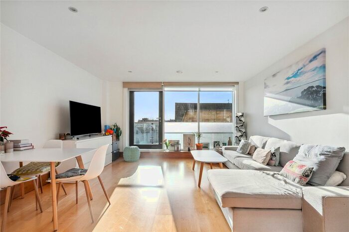 2 Bedroom Flat To Rent In Marlborough Court, Marlborough Road, London, W4