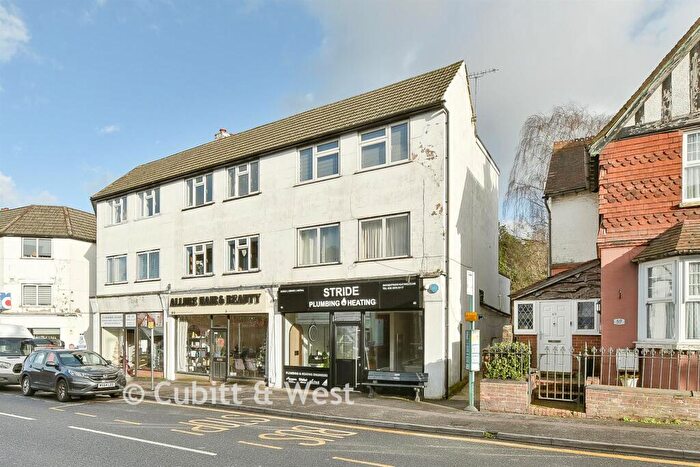 3 Bedroom Maisonette For Sale In High Street, Caterham, Surrey, CR3