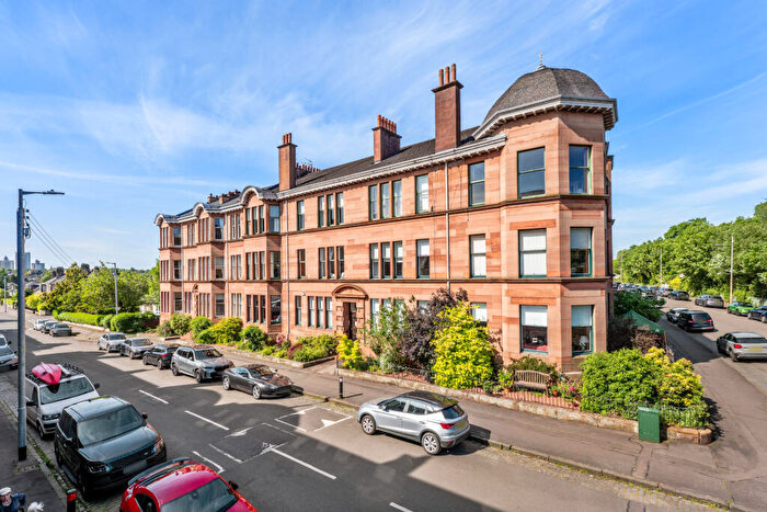 3 Bedroom Flat For Sale In Flat /, Dolphin Road, Pollokshields, G41