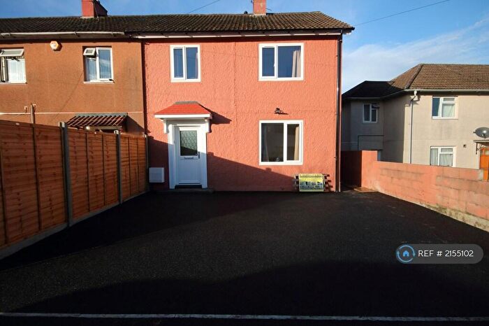 3 Bedroom Semi-Detached House To Rent In Mowcroft Road, Bristol, BS13