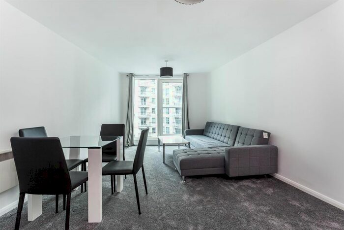 1 Bedroom Flat To Rent In Admiral House, St. George Wharf, Vauxhall, London, SW8