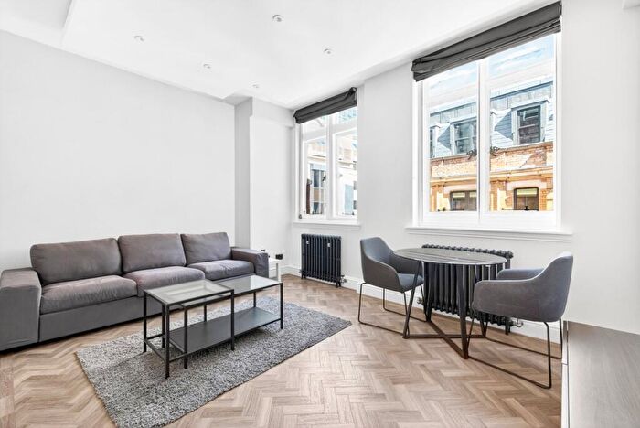 1 Bedroom Flat To Rent In - Creechurch Lane, Tower Bridge, EC3A