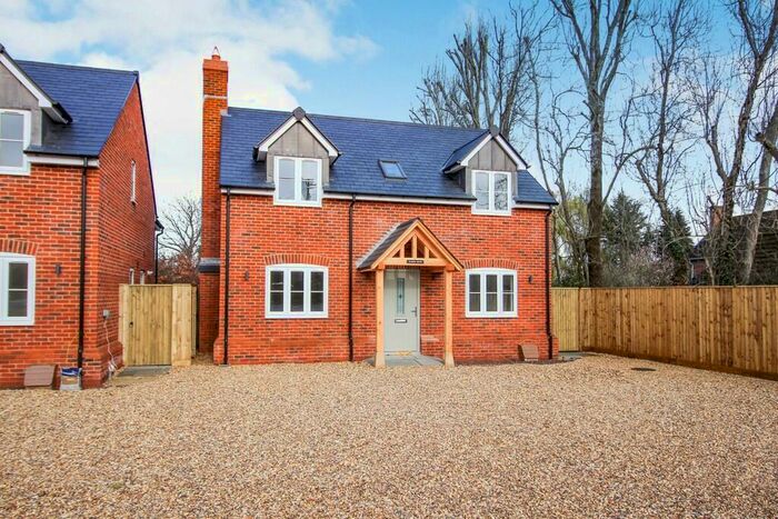 4 Bedroom Detached House To Rent In Chapel Lane, South Marston, Swindon, SN3