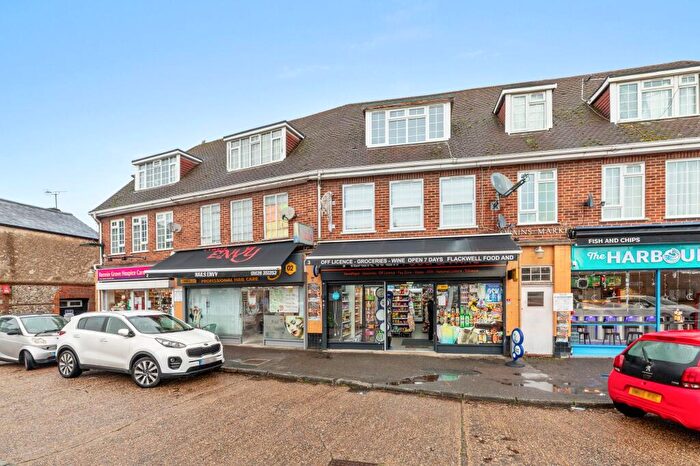 2 Bedroom Property For Sale In Swains Market, Flackwell Heath, HP10