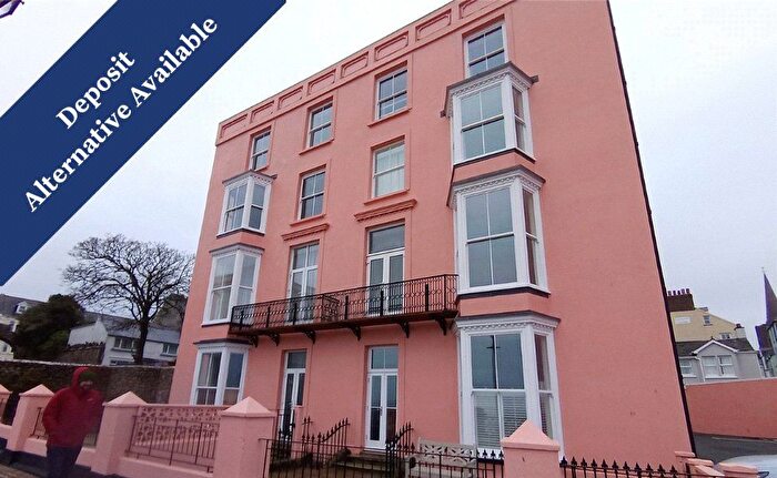 1 Bedroom Flat To Rent In Court Flat Paragon Court, The Paragon, Tenby, Pembrokeshire, SA70