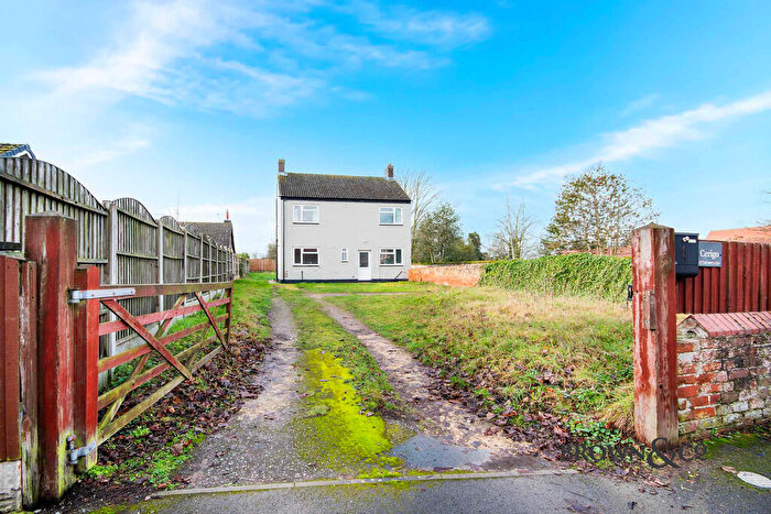 3 Bedroom Detached House For Sale In North Road, Torworth, Retford, DN22
