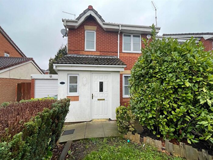 3 Bedroom End Of Terrace House To Rent In Lansdowne Road, Prenton, CH43