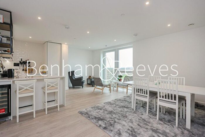 2 Bedroom Apartment To Rent In Caldon Boulevard, Wembley, HA0