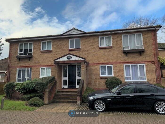 1 Bedroom Flat To Rent In Victoria Street, Maidstone, ME16