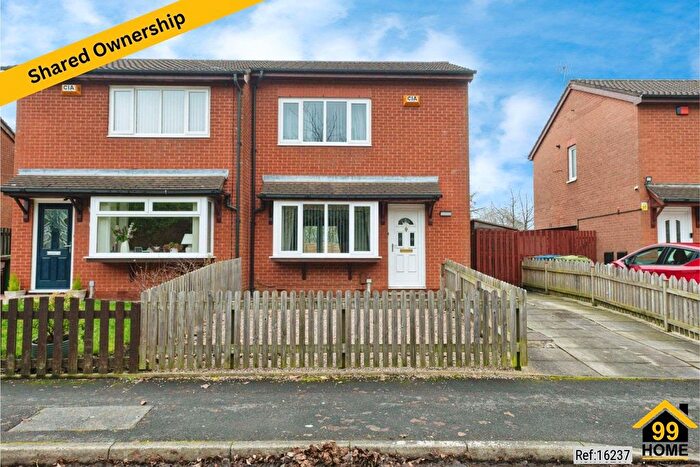 2 Bedroom Semi Detached House For Sale In Mortimer Street, Oldham, OL1