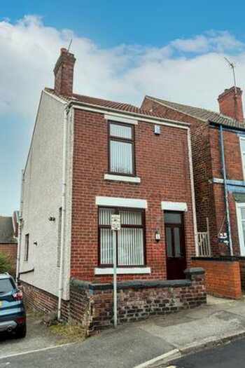 2 Bedroom Detached House To Rent In Spring Street, Rotherham, S65