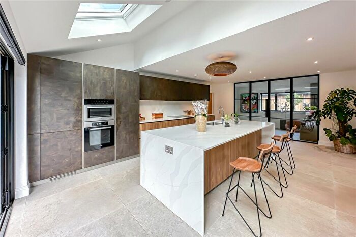5 Bedroom Detached House For Sale In Silverwood Barnes, St Albans Road, Sandridge, St. Albans, Hertfordshire, AL4