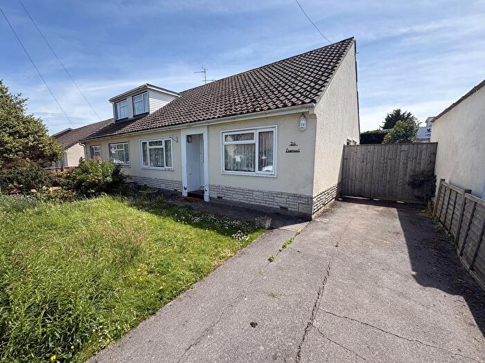 2 Bedroom Semi Detached Bungalow For Sale In Crosswell Close, North Petherton, Bridgwater, TA6
