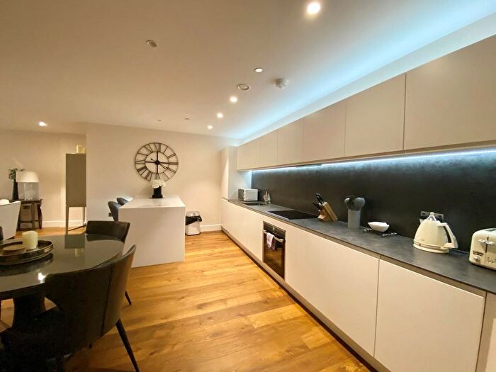 2 Bedroom Flat To Rent In Ryedale House, York, YO1