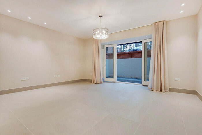 1 Bedroom Apartment To Rent In Fitzjohns Avenue, Hampstead, NW3