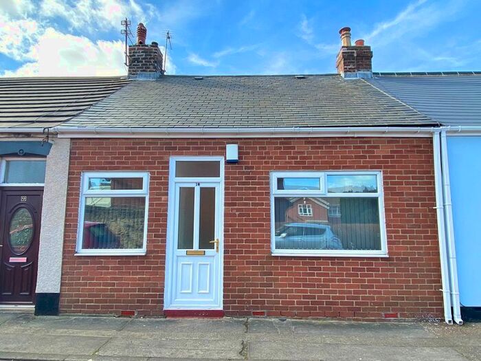 2 Bedroom Terraced House To Rent In Earl Street, Sunderland, SR4
