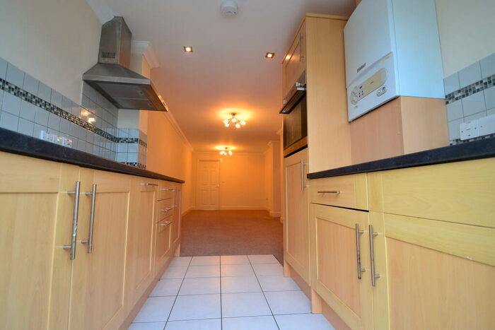 2 Bedroom Flat To Rent In Victoria Road, Cambridge, CB4