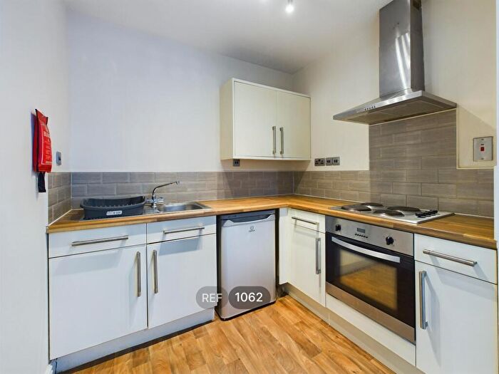 1 Bedroom Apartment To Rent In Anchor Court, Anlaby Road, HU3