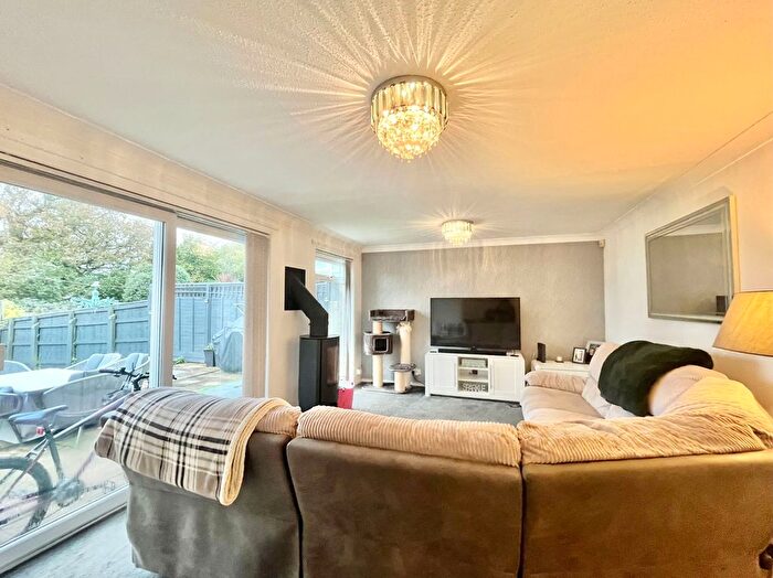4 Bedroom Detached House For Sale In Longmead Road, Preston, Paignton, TQ3