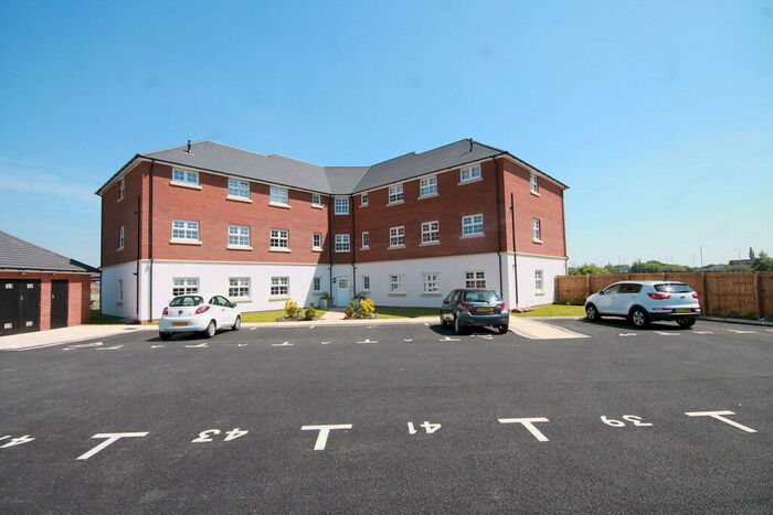 2 Bedroom Apartment To Rent In Knight Avenue, PR7