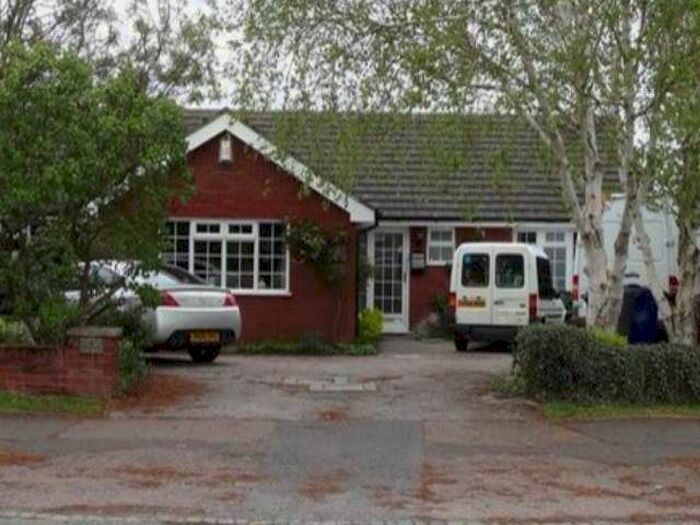 3 Bedroom Bungalow To Rent In Bitham Lane, Stretton, Burton-On-Trent, Burton-On-Trent, DE13