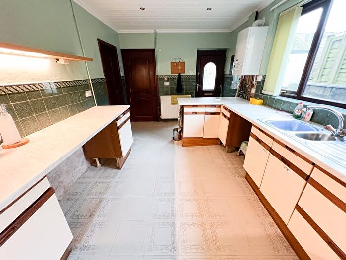 3 Bedroom Cottage For Sale In Old Lane, Brown Edge, Tg., ST6