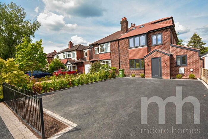 4 Bedroom Semi-Detached House For Sale In Vicarage Lane, Poynton, SK12