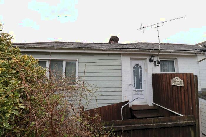 1 Bedroom Apartment For Sale In Regent Street, Shanklin, Isle Of Wight, PO37