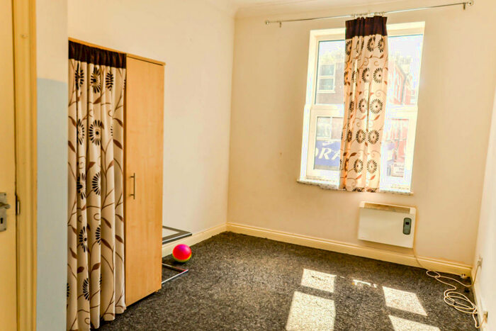 2 Bedroom Flat To Rent In Station Parade, Barking, IG11