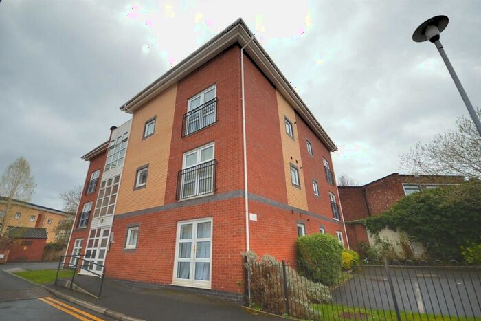1 Bedroom Apartment To Rent In Wharf Road, Sale, M33
