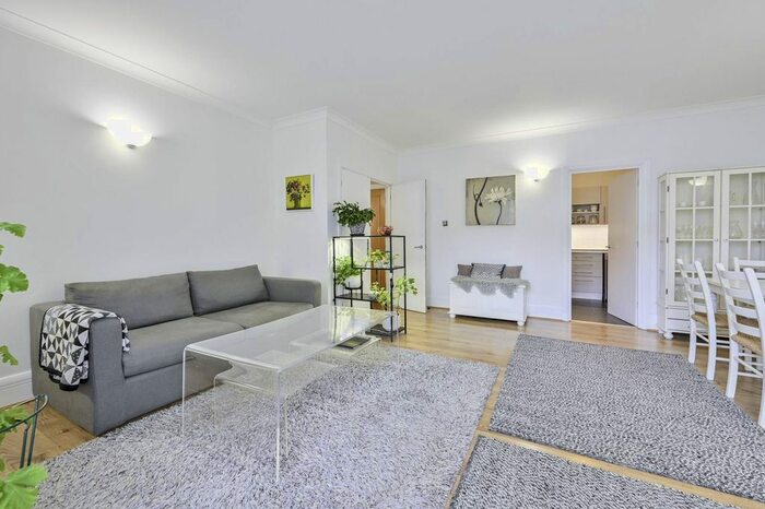 1 Bedroom Flat For Sale In The Grange, Bermondsey, London, SE1