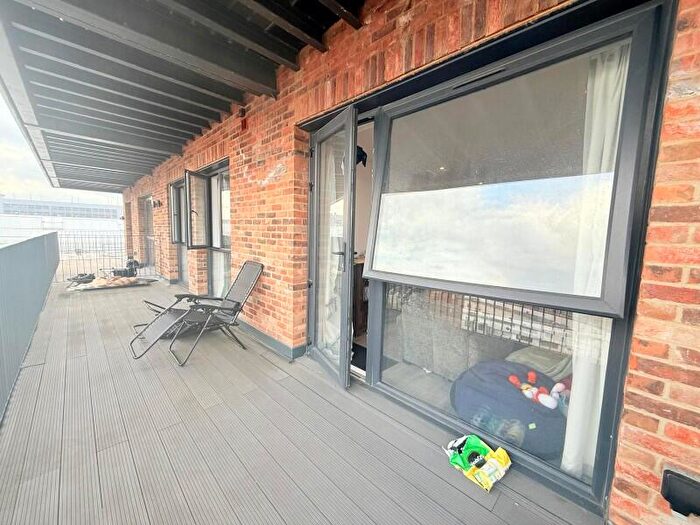 2 Bedroom Apartment To Rent In Camberley, GU15