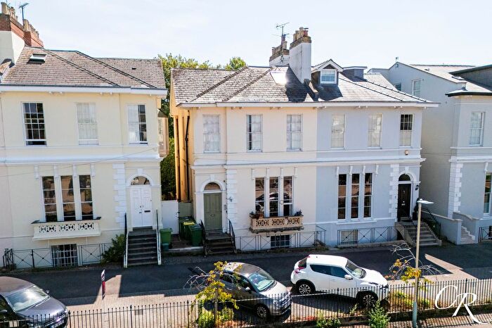 1 Bedroom Flat For Sale In Malvern Place, Cheltenham, GL50