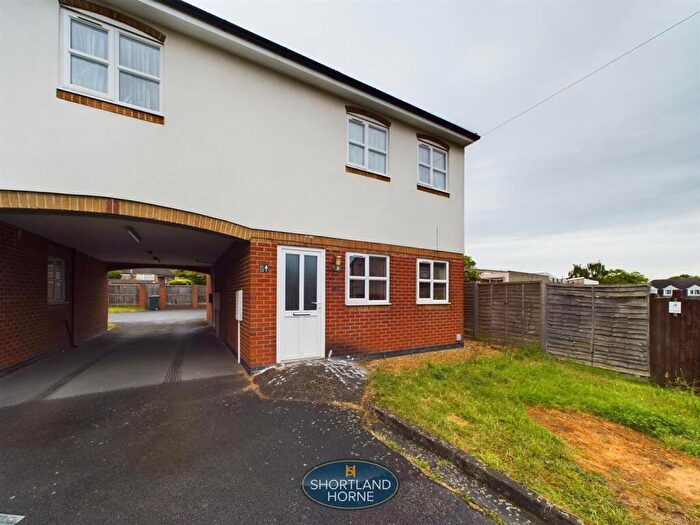 1 Bedroom Flat For Sale In Parkland Close, Holbrooks, Coventry, CV6