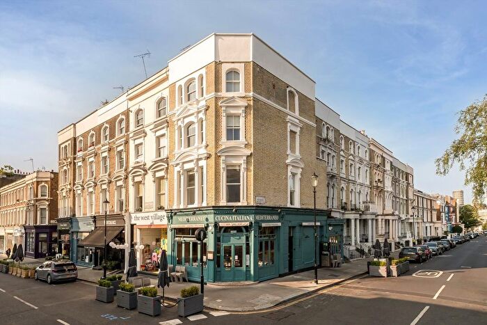 3 Bedroom Flat To Rent In Kensington Park Road, London, W11