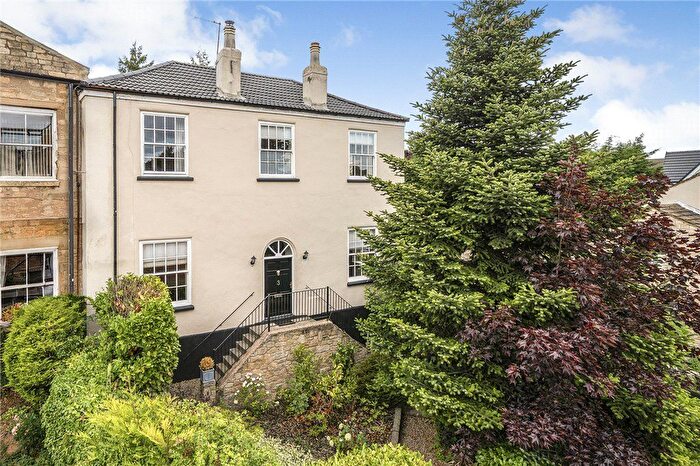 2 Bedroom Semi-detached House For Sale In Field Lane, Aberford, Leeds, West Yorkshire, LS25
