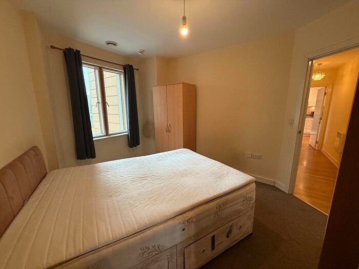 2 Bedroom Flat To Rent In Drayton Green Road, West Ealing, W13