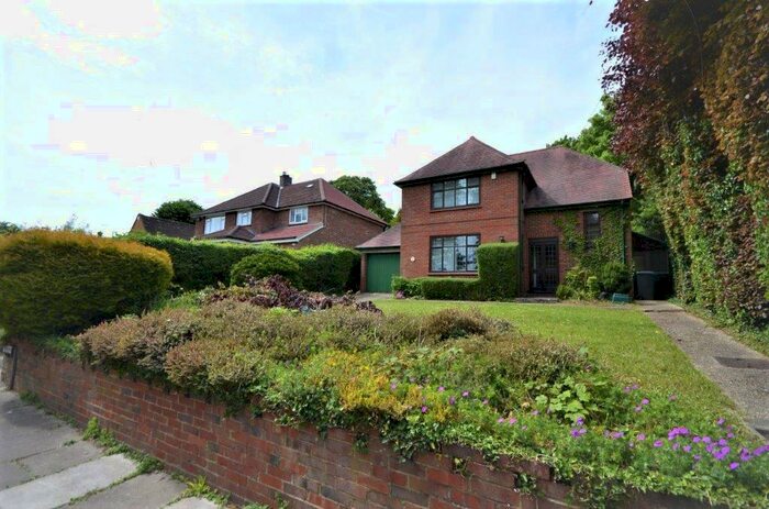 3 Bedroom Detached House To Rent In Upper Chestnut Drive, Basingstoke, RG21