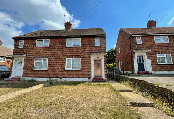 2 Bedroom House To Rent In Rowan Crescent, Kent, DA1