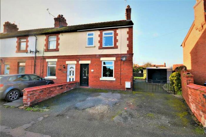 2 Bedroom Detached House For Sale In Old Wrexham Road Gresford, Gresford, LL12