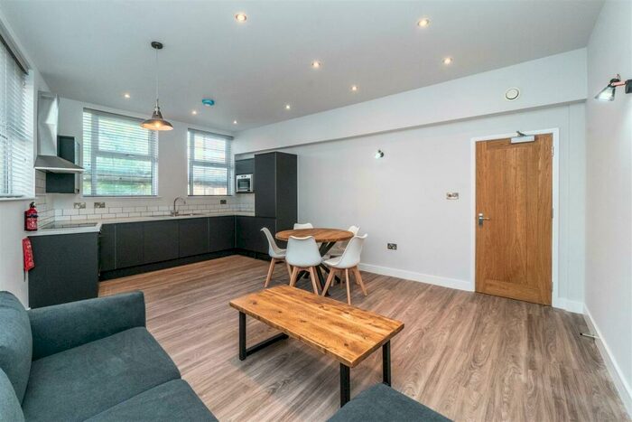 5 Bedroom Apartment To Rent In Lower Parliament Street, Nottingham, NG1