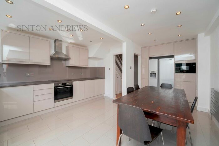 4 Bedroom Terraced House To Rent In St Stephen's Road, Ealing, W13